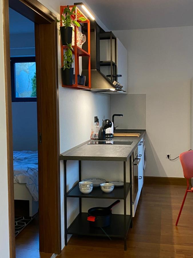 Cozy Red Bulldog Place In Apart-Complex/Pool Варна Екстер'єр фото